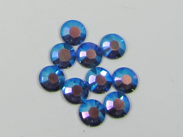 18 pcs. 34ss SAPPHIRE AB FLATBACK European Rhinestones